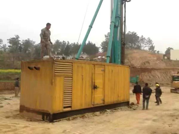 永川如何判断水冷式机油散热器密封件是否需要更换?